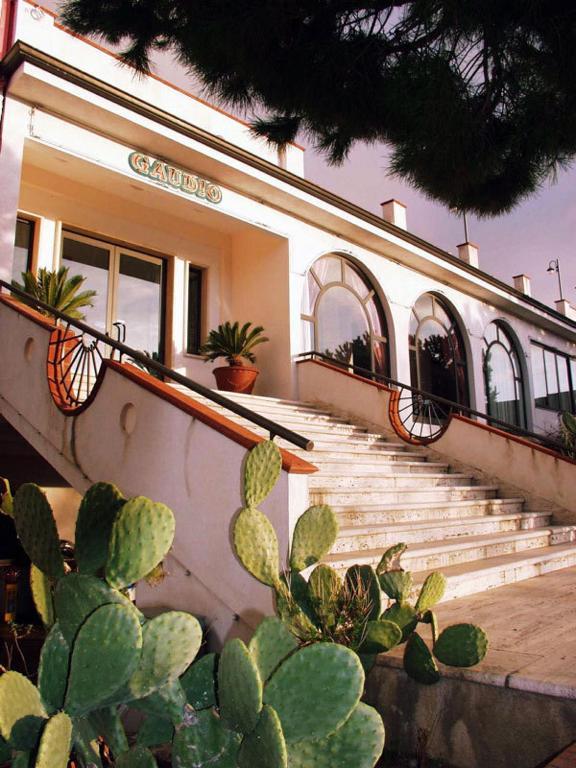 Hotel Gaudio Longobardi Exterior photo
