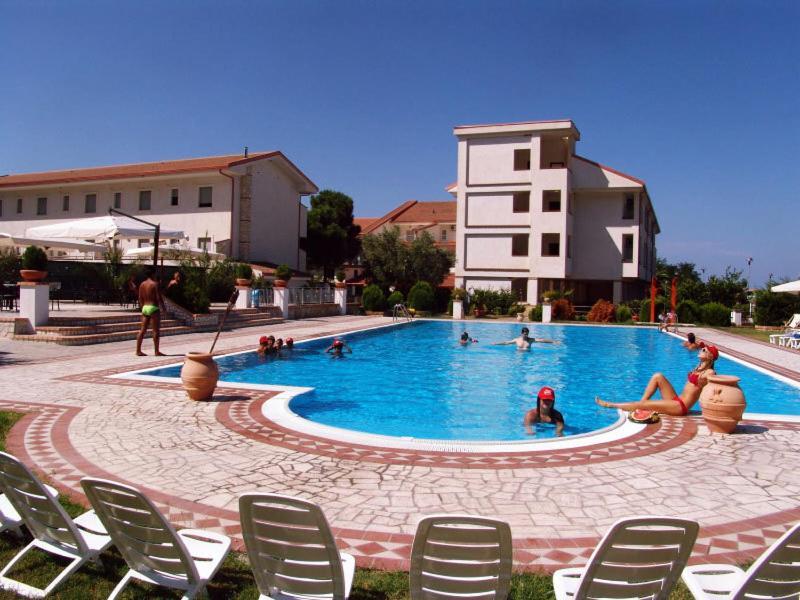 Hotel Gaudio Longobardi Exterior photo
